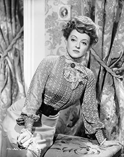 「偽りの花園」ベティ・デイビスの画像