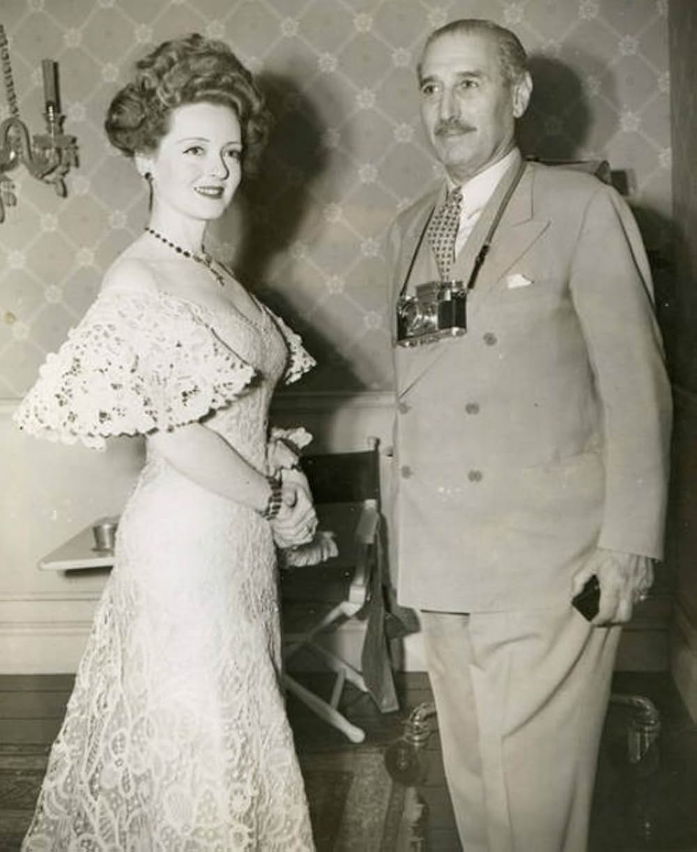 偽りの花園の画像