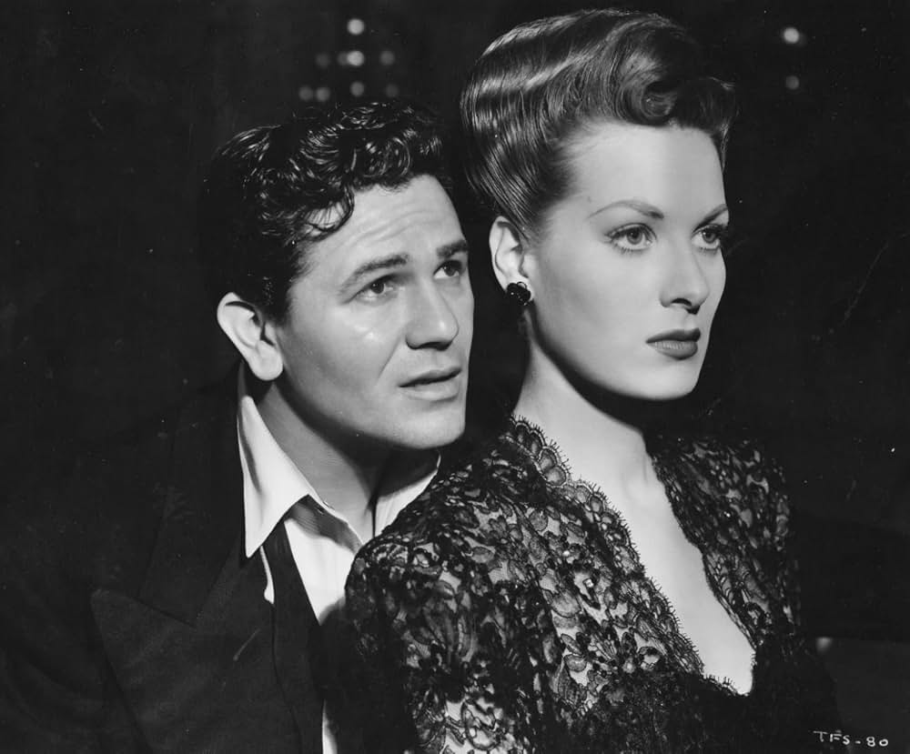 黒い足音の画像