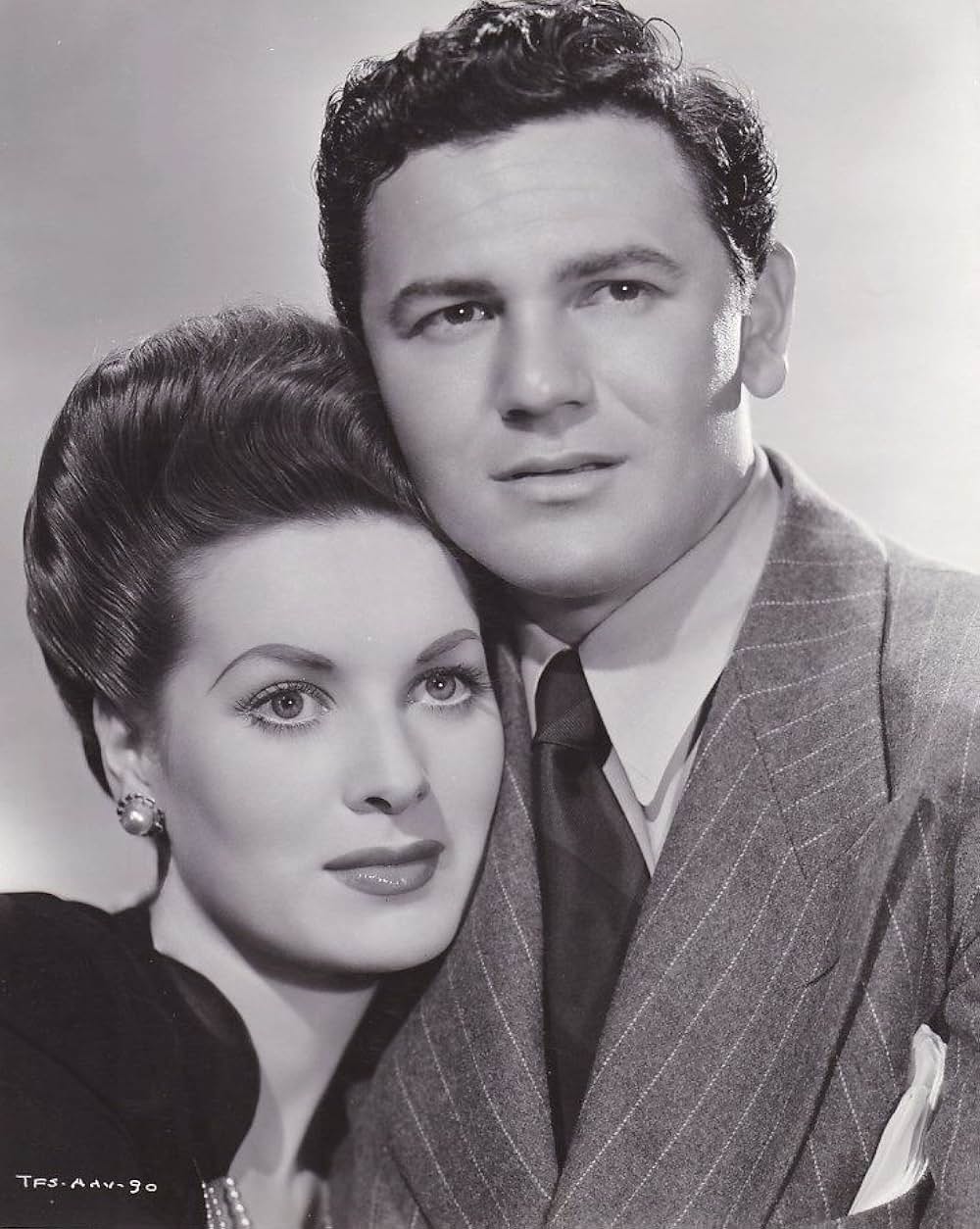 黒い足音の画像