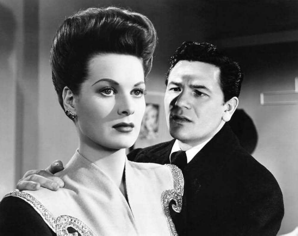 黒い足音の画像