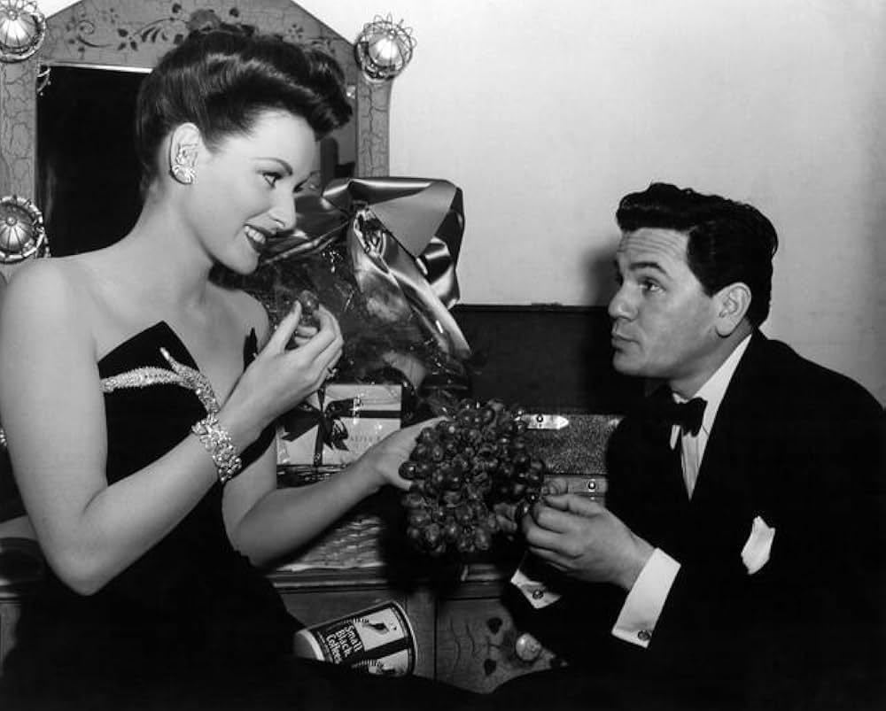 黒い足音の画像