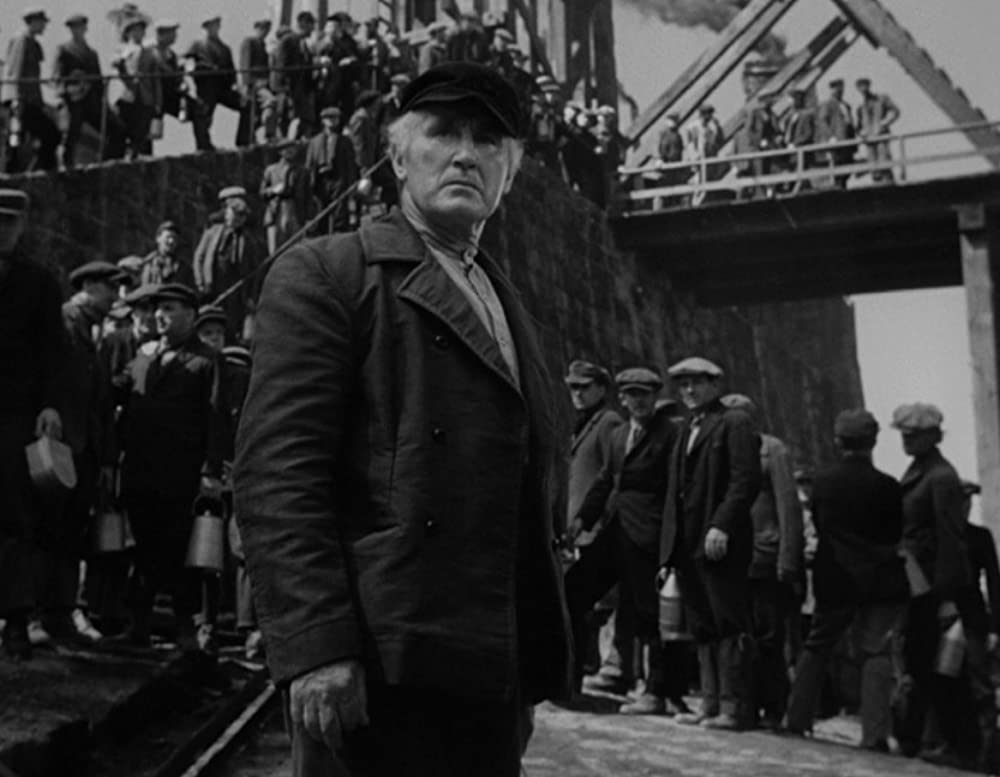 「わが谷は緑なりき」ドナルド・クリスプの画像