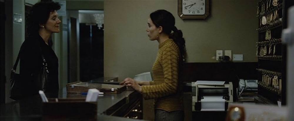 頭のない女の画像