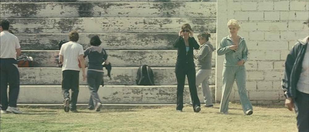 頭のない女の画像