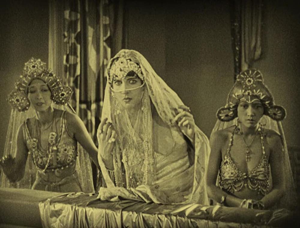 バグダッドの盗賊の画像