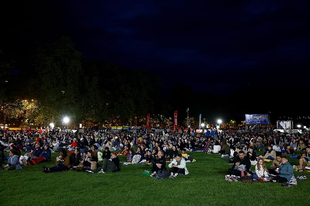 野生の島のロズの画像
