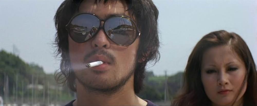 肉体犯罪海岸 ピラニヤの群れの画像