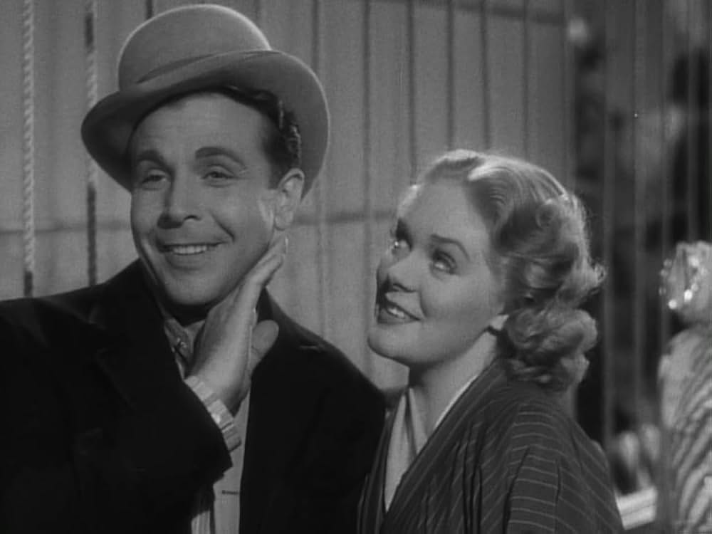 陽気な街の画像