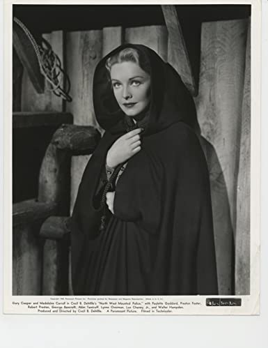 「北西騎馬警官隊」マデリーン・キャロルの画像