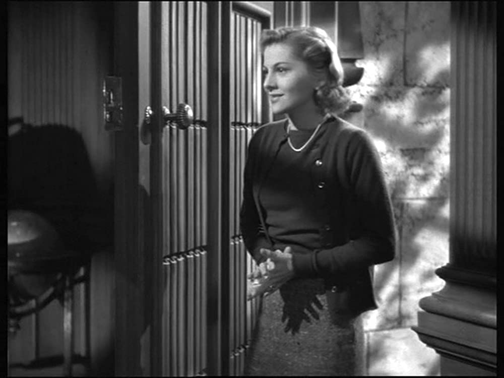 「レベッカ」ジョーン・フォンテイン & ジュディス・アンダーソンの画像