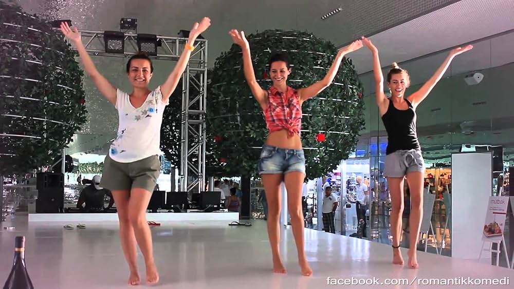 ロマンチック・トラブル２：結婚秒読みの画像