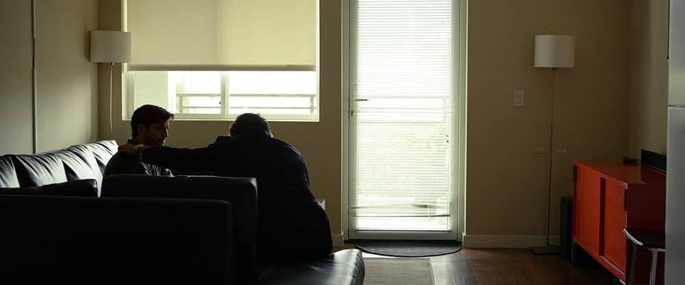 エモーショナル・ラブの画像