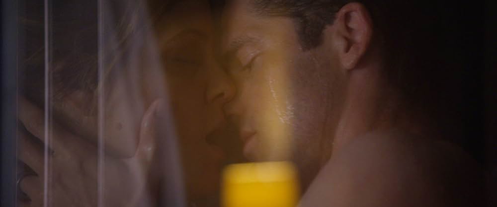 エモーショナル・ラブの画像