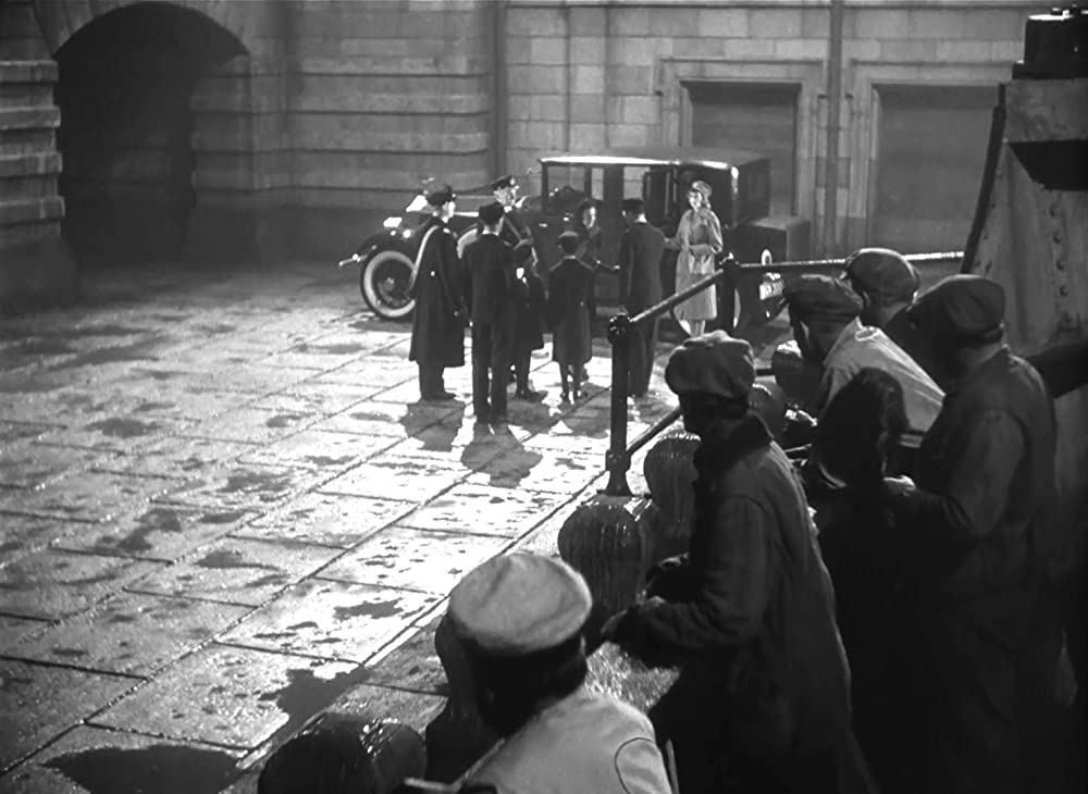 果てなき船路の画像