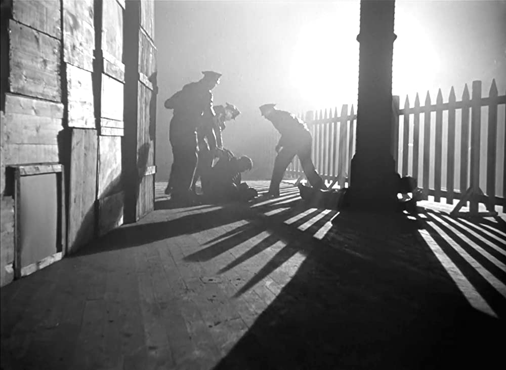 果てなき船路の画像