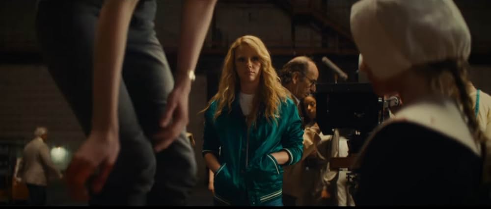 MaXXXine マキシーンの画像