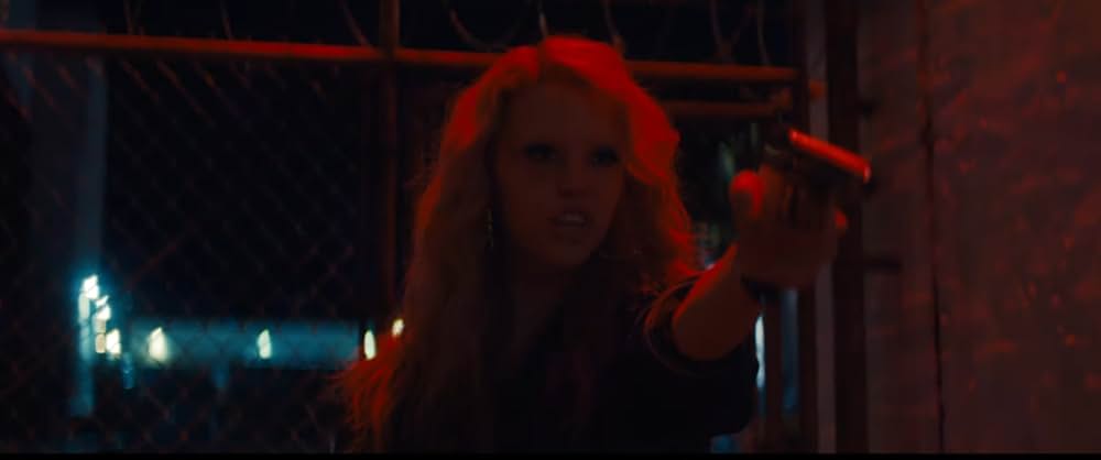 MaXXXine マキシーンの画像