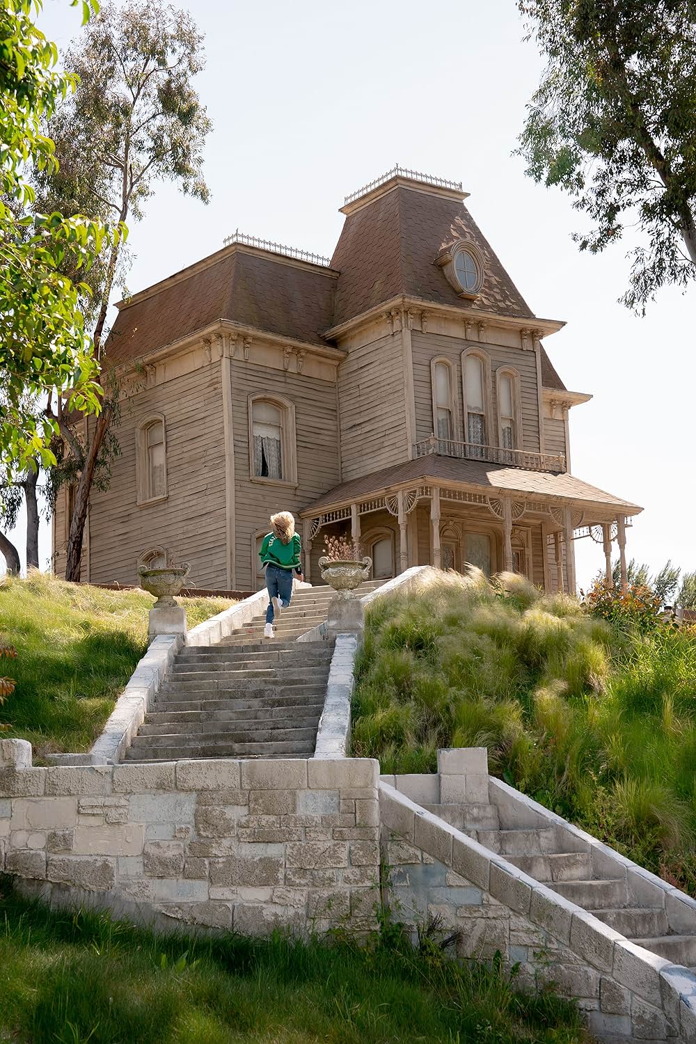 MaXXXine マキシーンの画像