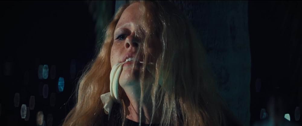 MaXXXine マキシーンの画像