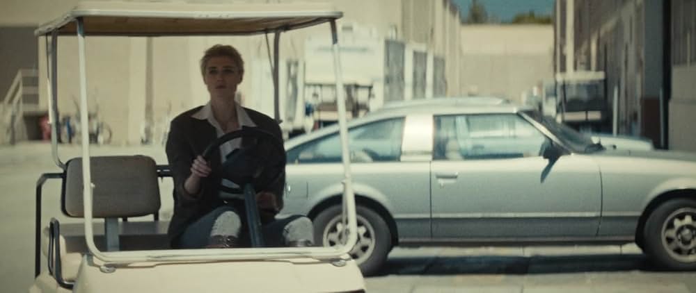 MaXXXine マキシーンの画像