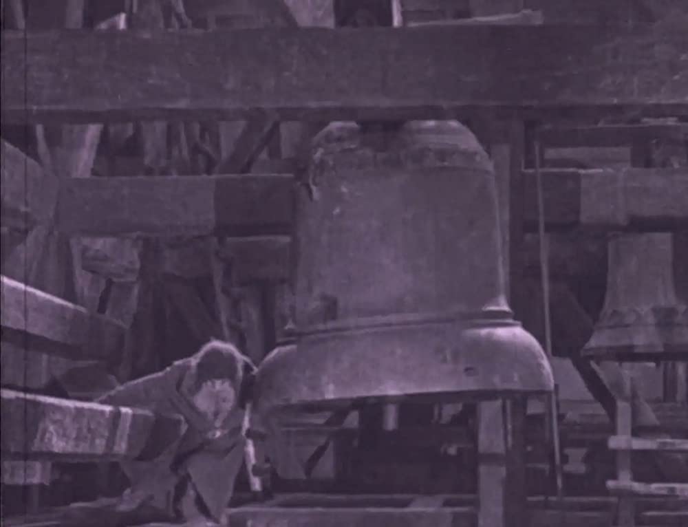 ノートルダムのせむし男の画像