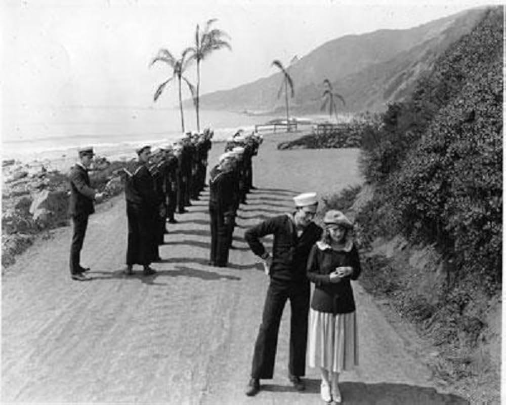 ロイドの水兵の画像