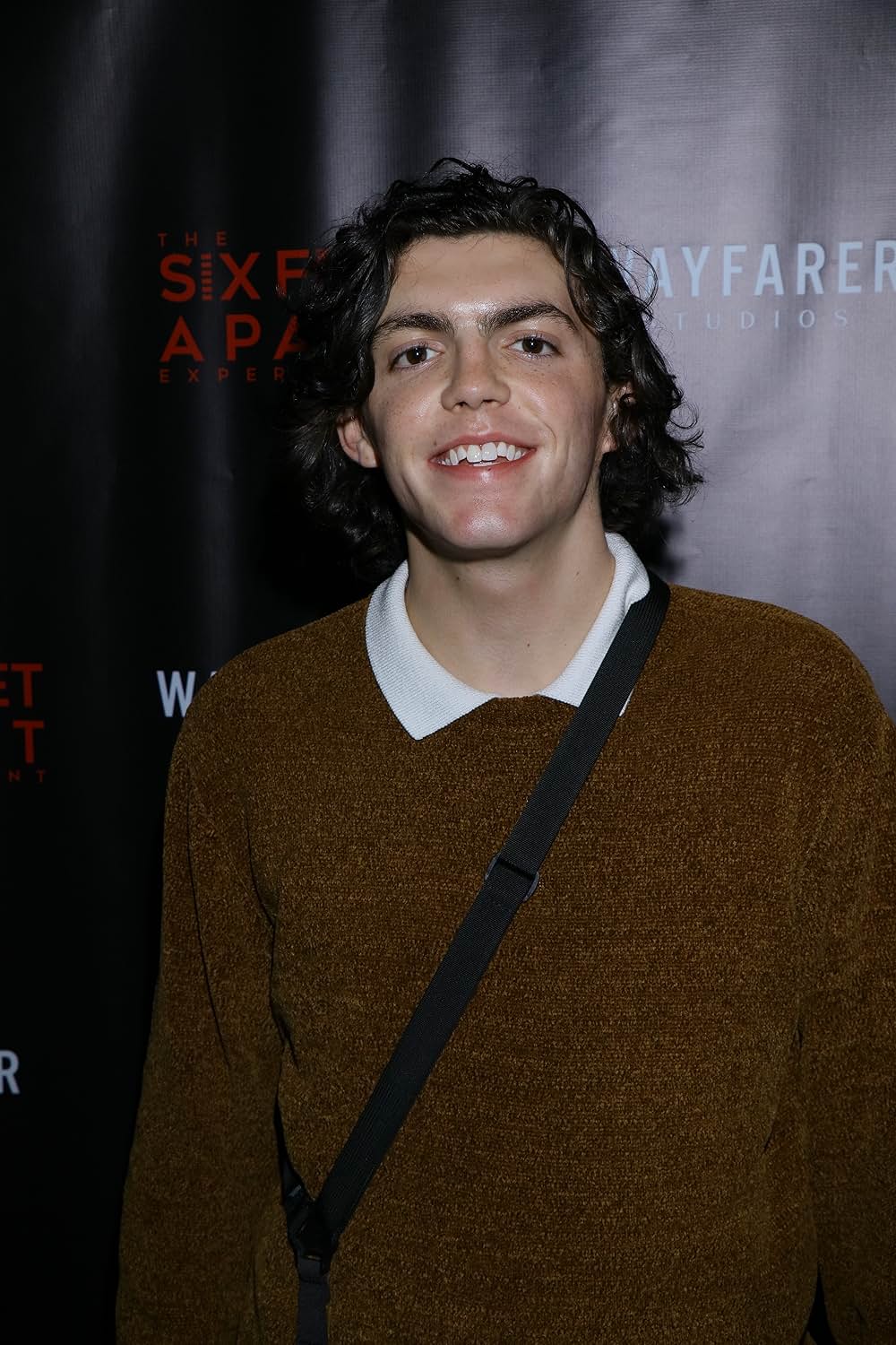 The Moon and Back（原題）の画像