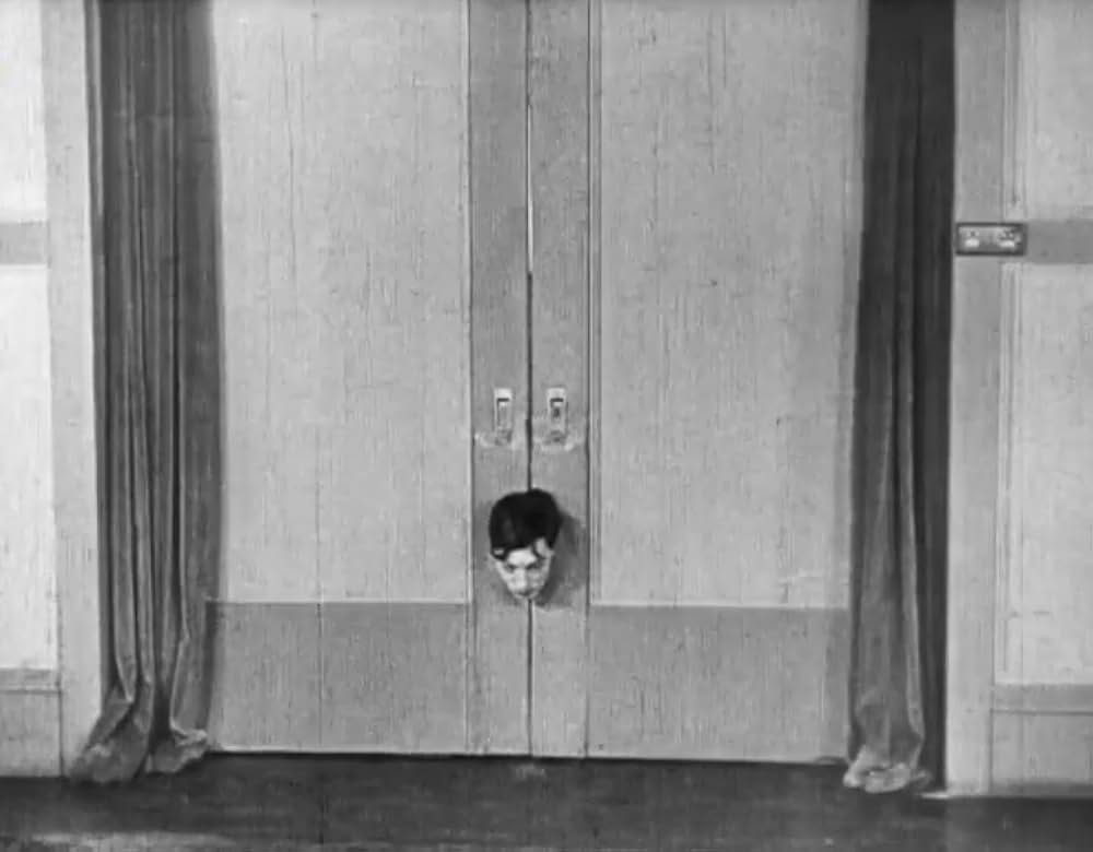 キートンの電気屋敷／電気館の画像