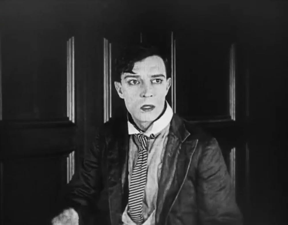 キートンの電気屋敷／電気館の画像