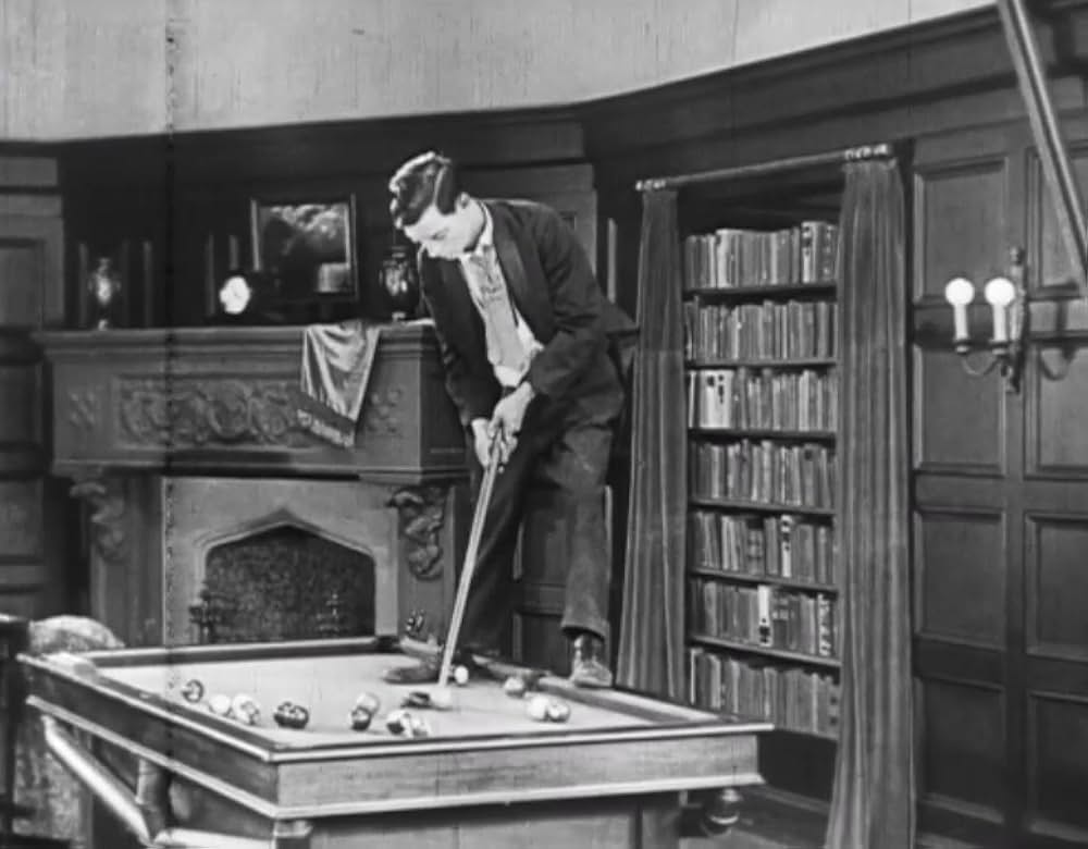 キートンの電気屋敷／電気館の画像