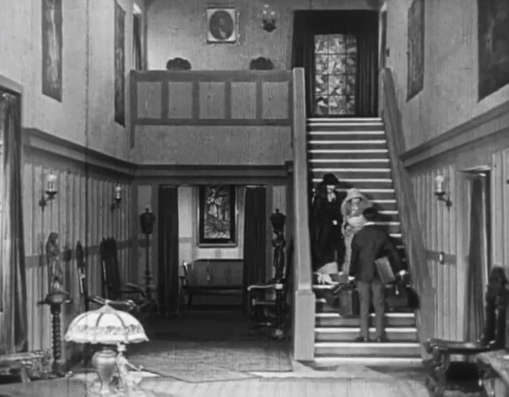 キートンの電気屋敷／電気館の画像