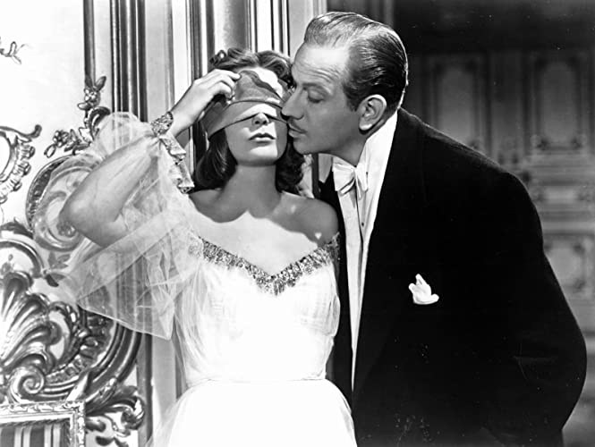 ニノチカの画像