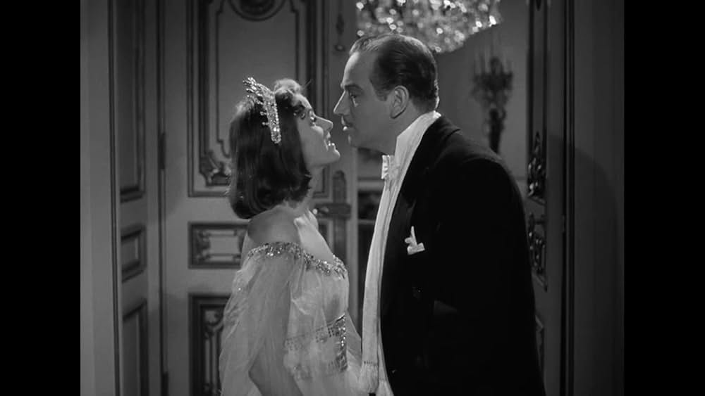 ニノチカの画像