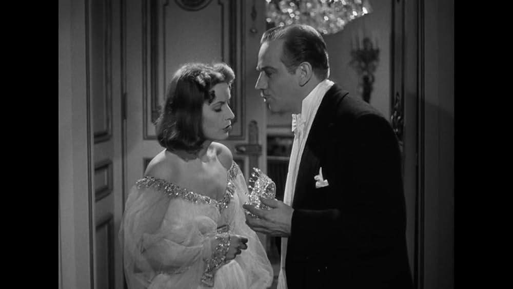 ニノチカの画像