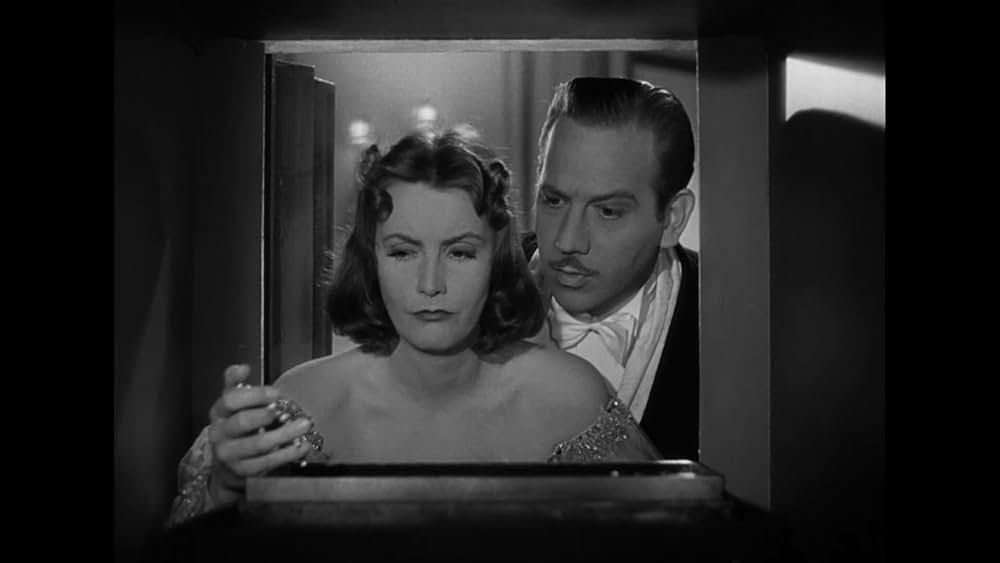 ニノチカの画像