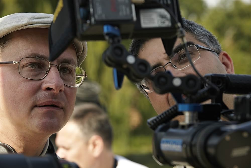 Closer to the Moonの画像