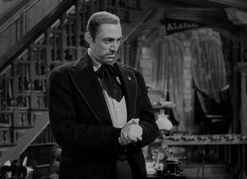 「我が家の楽園」ミシャ・オウアの画像