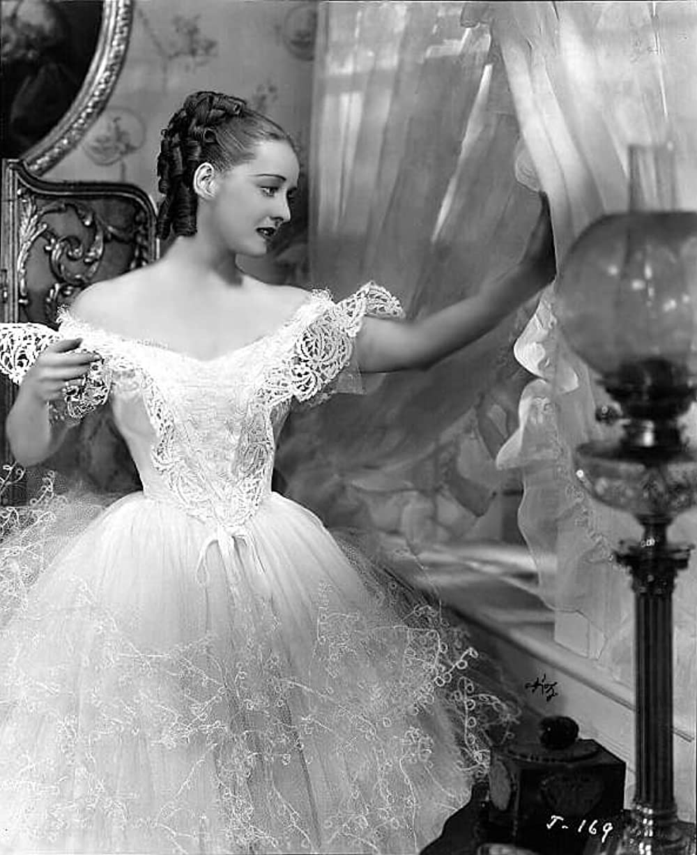 「黒蘭の女」ベティ・デイビスの画像