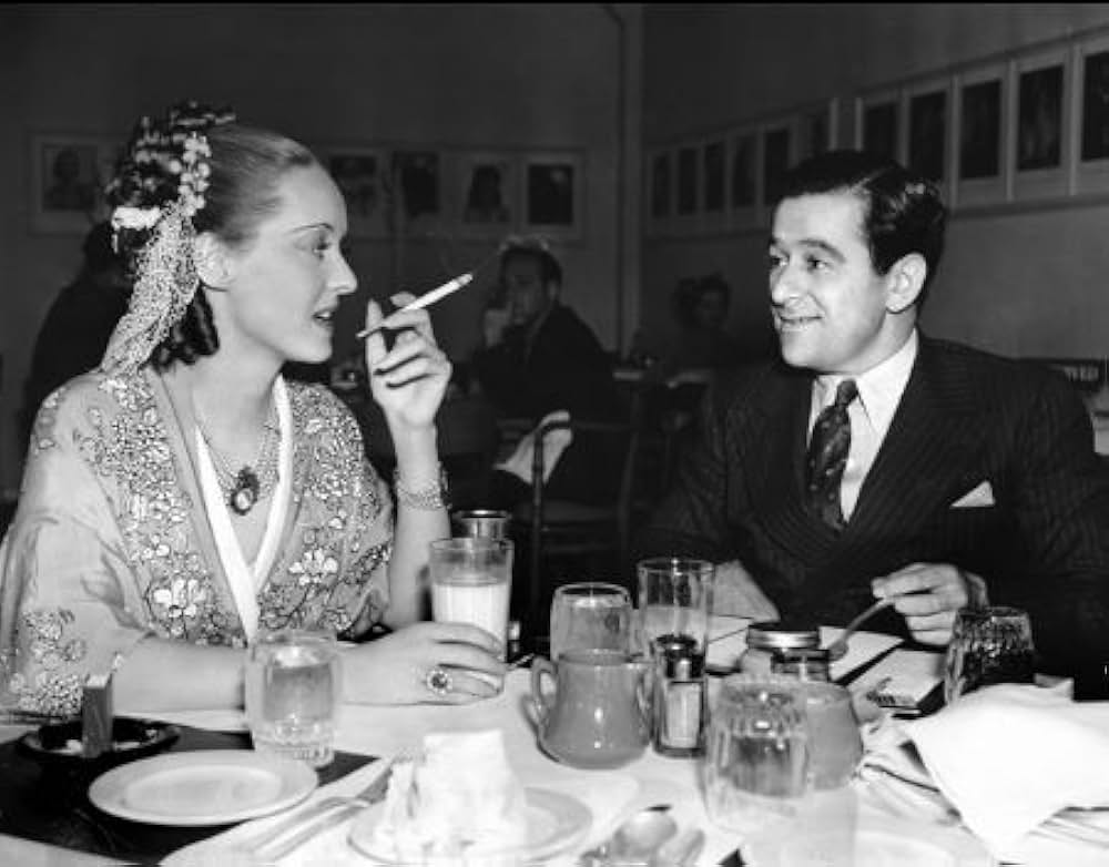 黒蘭の女の画像