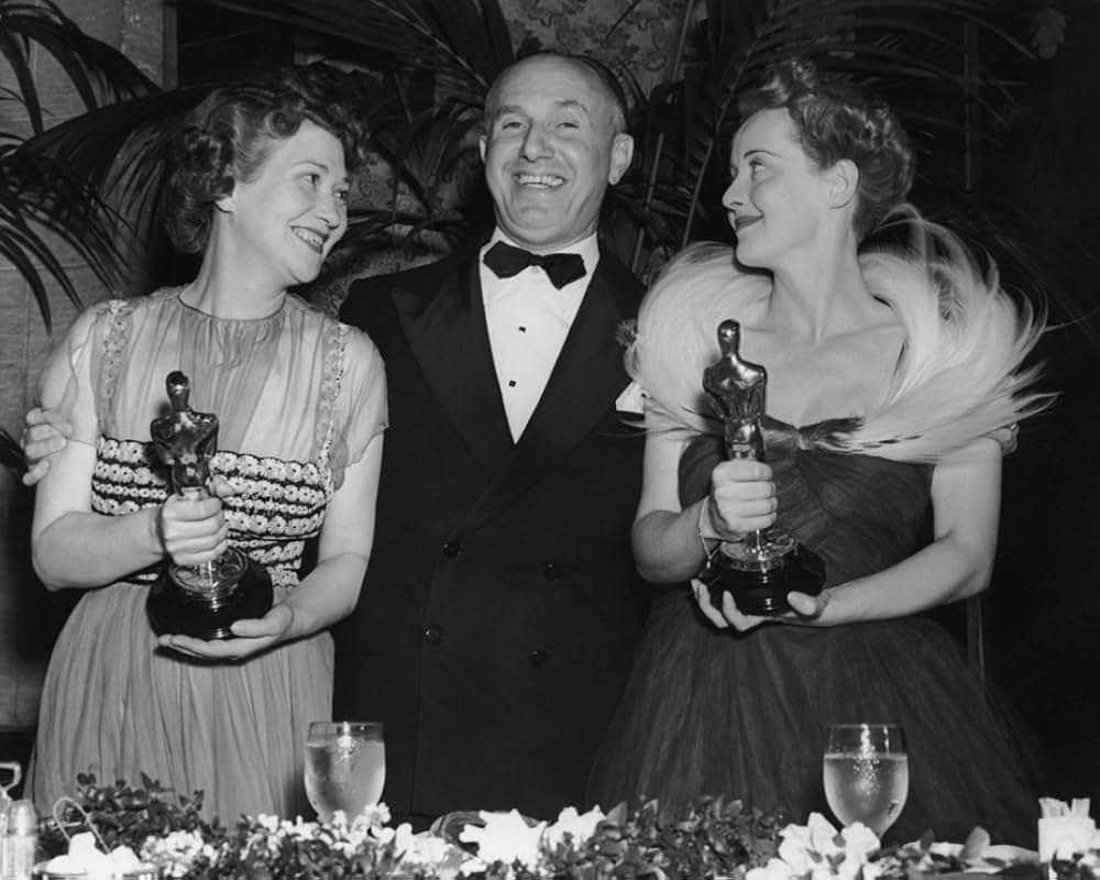 黒蘭の女の画像