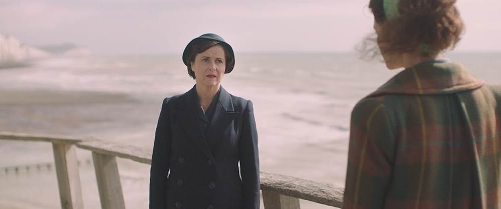 Summerland（原題）の画像