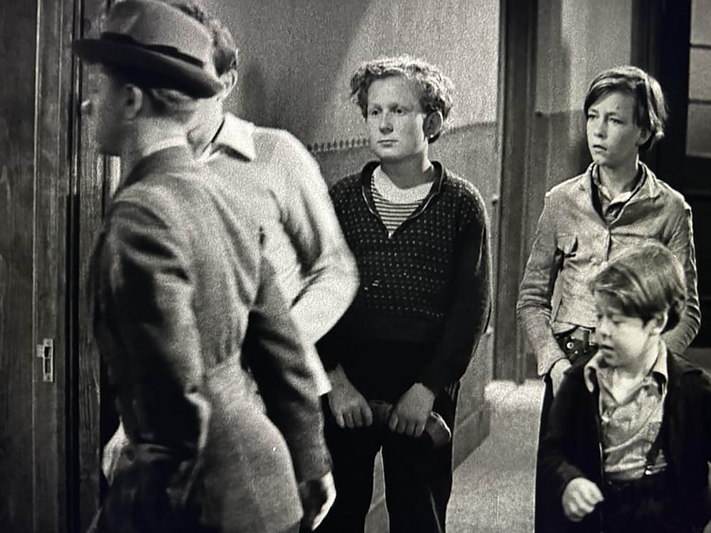 少年の町の画像