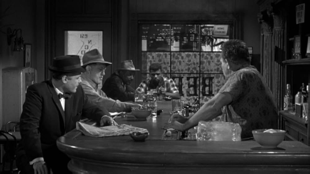 西十三番街の画像