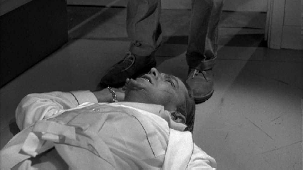 西十三番街の画像