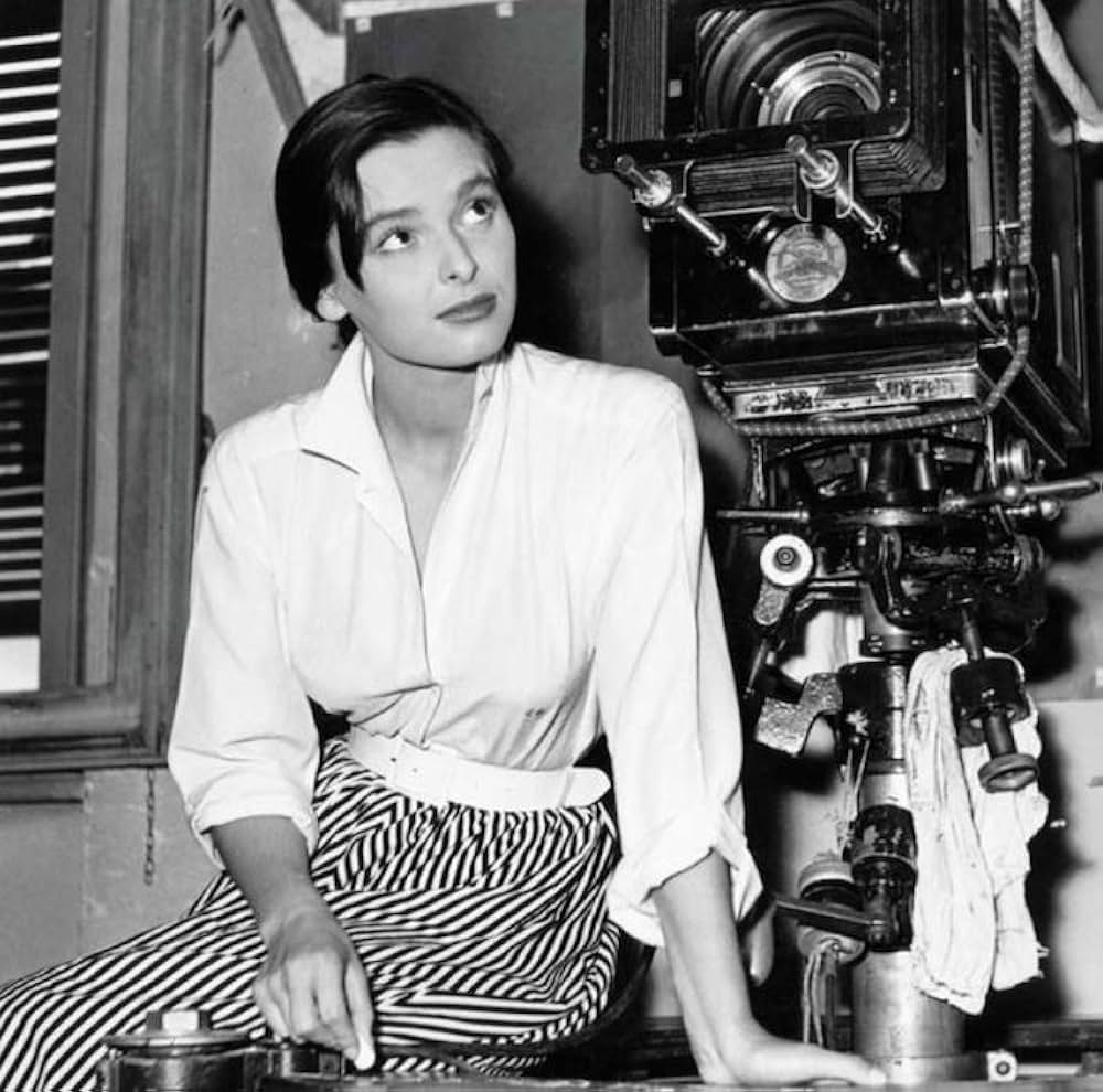 スペイン広場の娘たちの画像