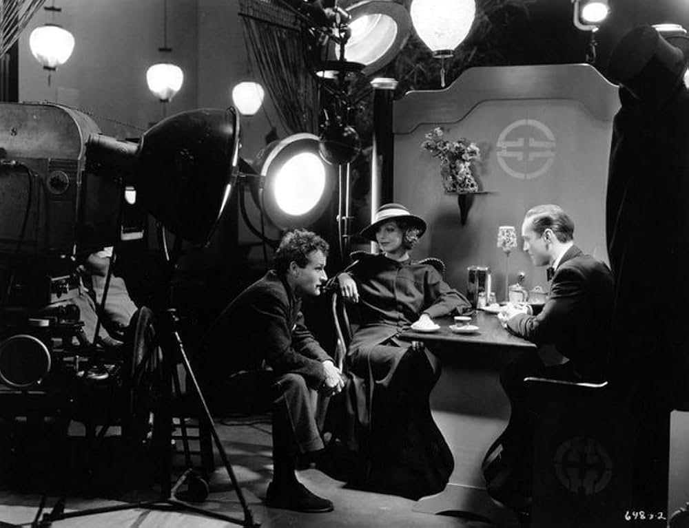 真夜中の処女の画像