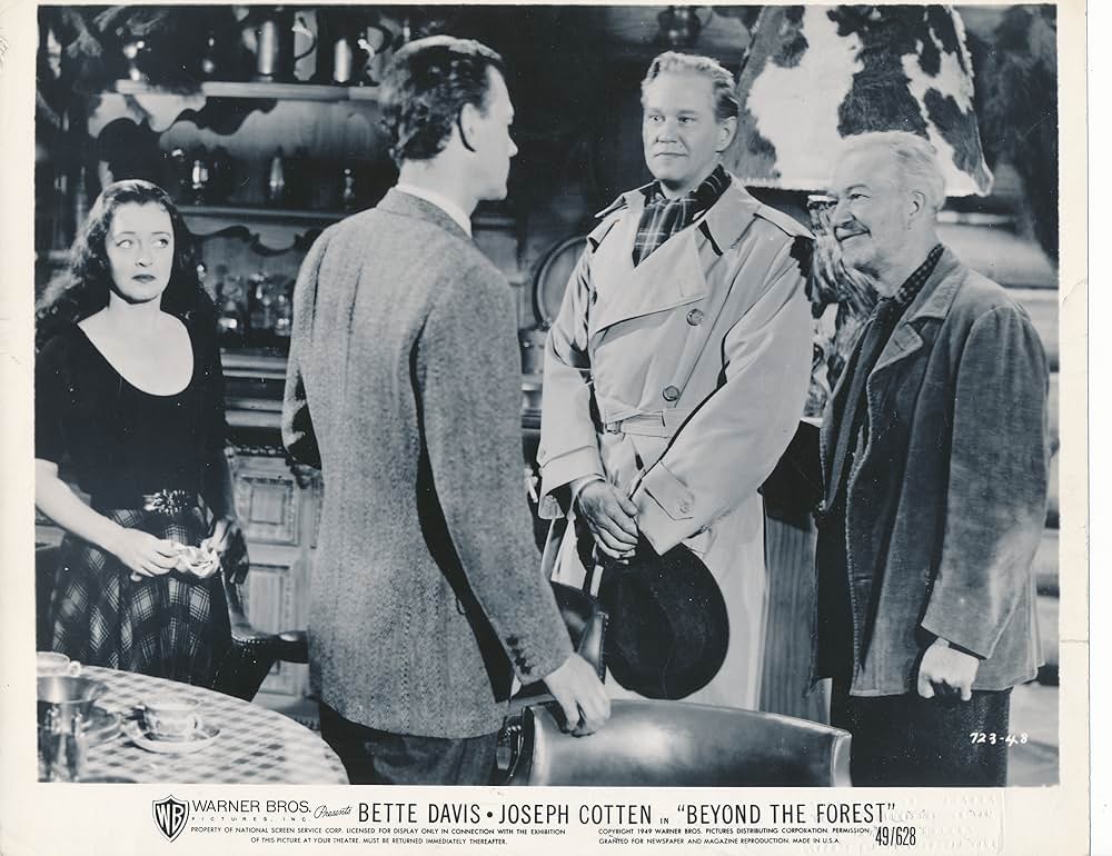 森の彼方にの画像