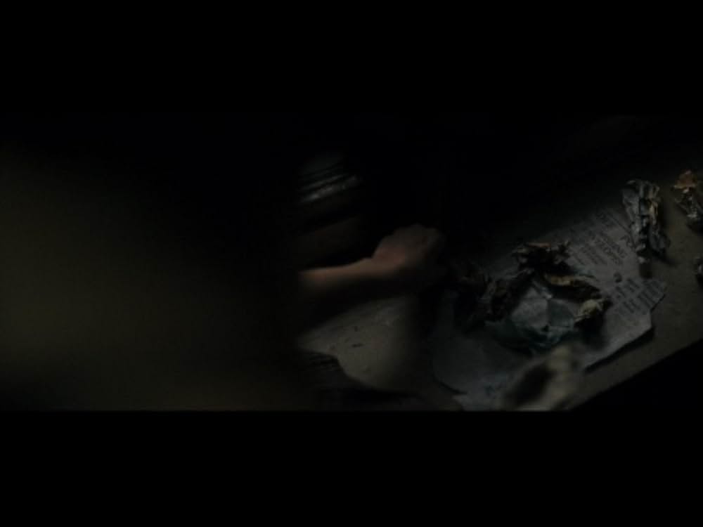 イヤーウィグ/氷の⻭を持つ少女の画像