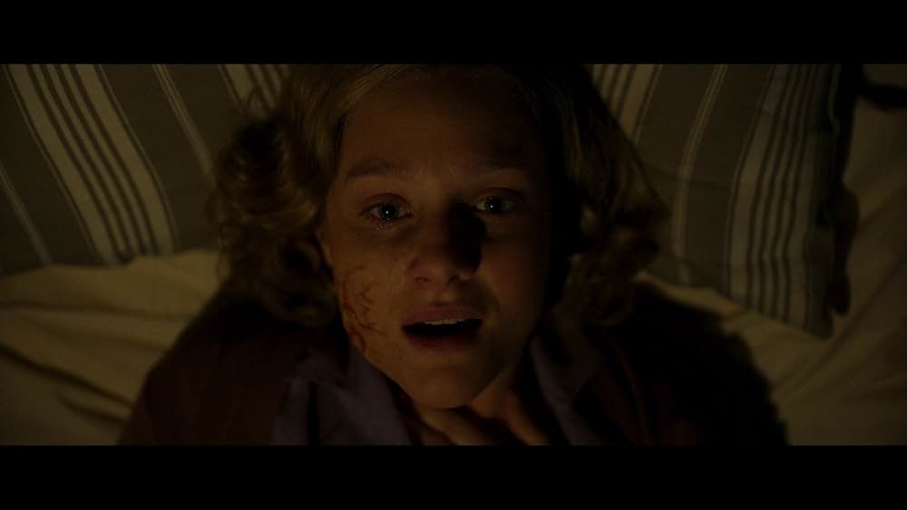 イヤーウィグ/氷の⻭を持つ少女の画像